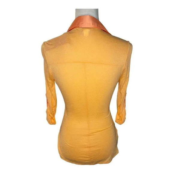 NEW Candie’s Women’s Small Cantaloupe 3/4 Sleeve Stretchy Front Tie Button Top - Picture 3 of 4
